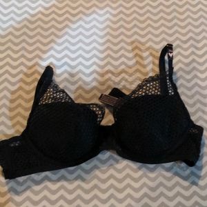 Victoria Secret plunge bra